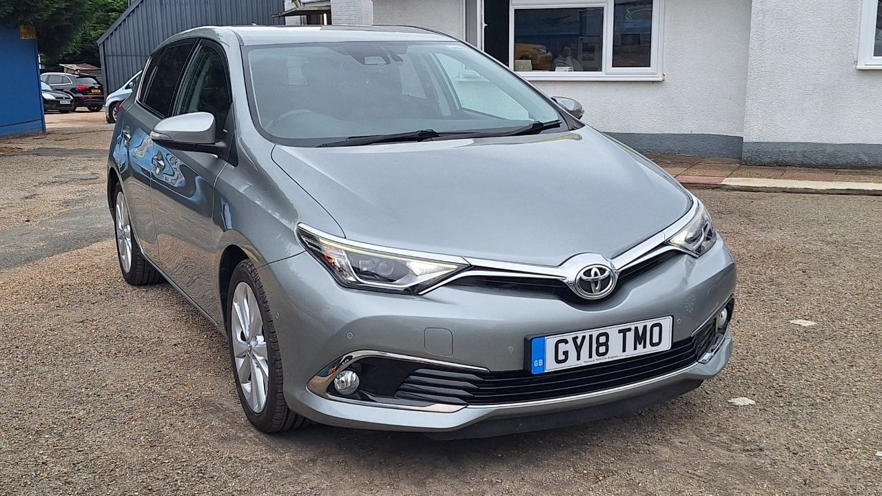 2018 Toyota AURIS