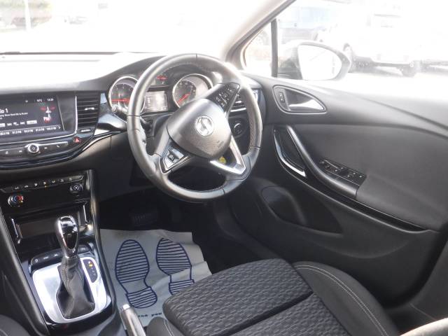 2019 Vauxhall Astra 1.4T 16V 150 SRi 5dr Auto