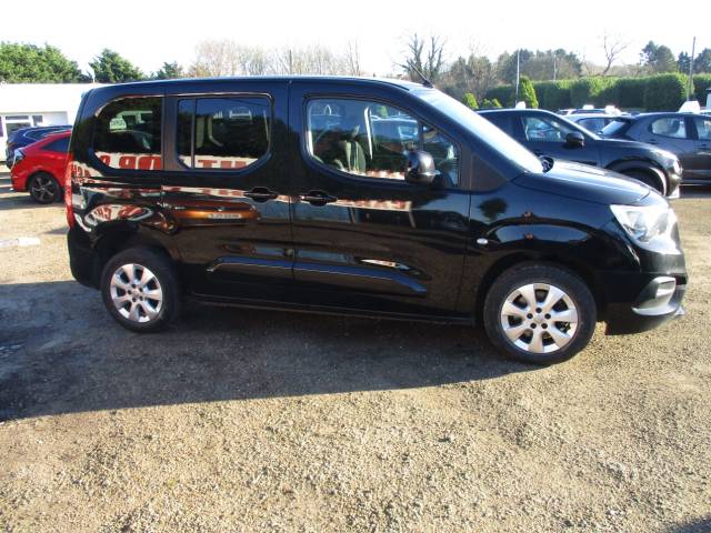 2021 Vauxhall Combo-life 1.5 Turbo D SE 5dr