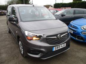 VAUXHALL COMBO-LIFE 2019 (19) at Crossroad Motors Ashford