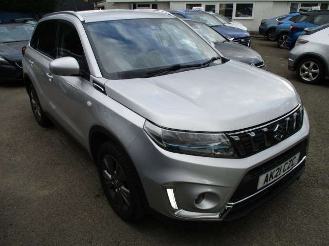 Suzuki Vitara 1.4 Boosterjet 48V Hybrid SZ-T 5dr Hatchback Petrol / Electric Hybrid Silver