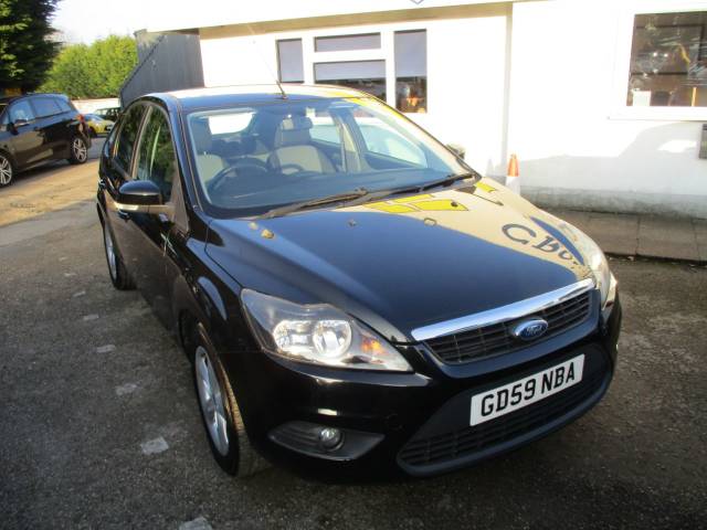 Ford Focus 1.6 Zetec 5dr Hatchback Petrol Black