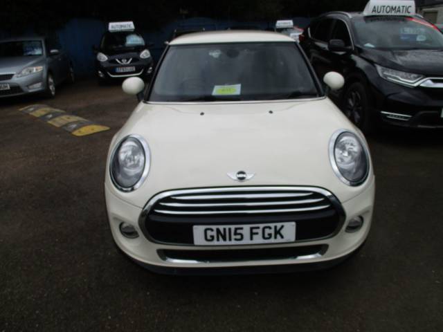 2015 Mini Hatchback 1.5 Cooper D 3dr