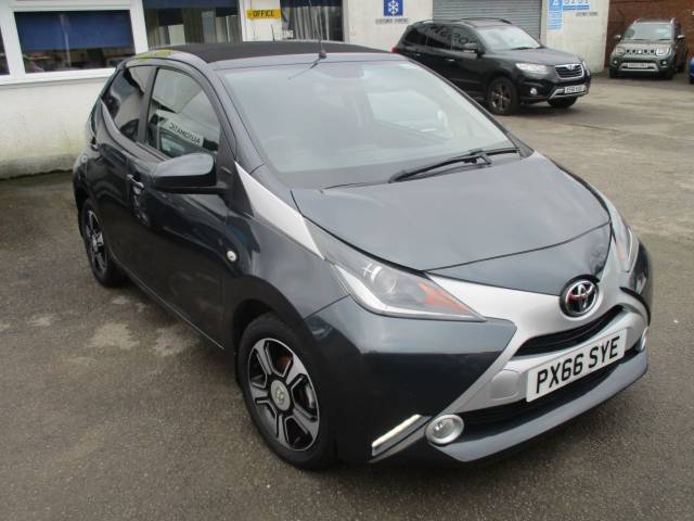 Toyota Aygo 1.0 VVT-i X-Clusiv 2 5dr Hatchback Petrol Grey