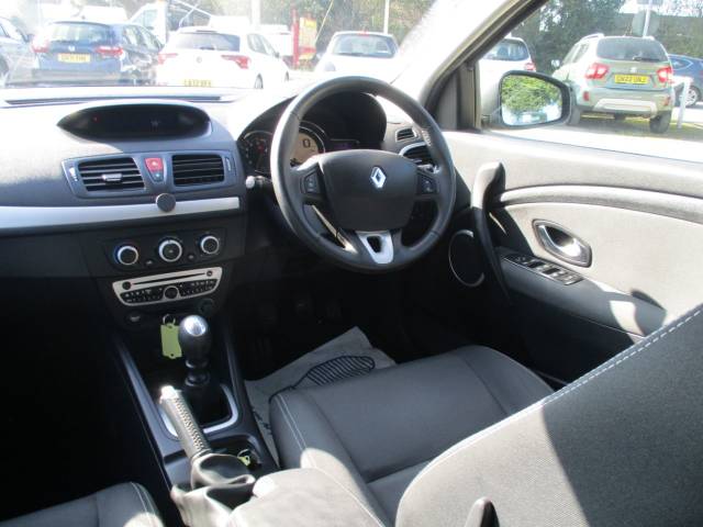 2010 Renault Megane 2.0 TCE Dynamique 5dr