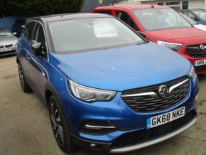 VAUXHALL GRANDLAND X 2018 (68) at Crossroad Motors Ashford