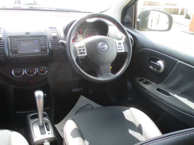 2009 Nissan Note 1.6 Tekna 5dr Auto