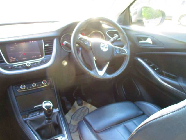 2018 Vauxhall Grandland X 1.2 Turbo Elite Nav 5dr