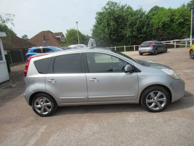 2011 Nissan Note 1.6 N-Tec 5dr Auto
