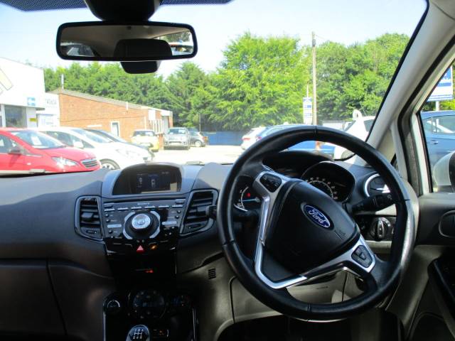 2015 Ford Fiesta 1.0 EcoBoost Titanium 5dr