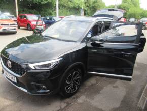 MG MOTOR UK ZS 2022 (22) at Crossroad Motors Ashford