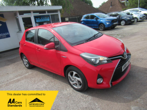 TOYOTA YARIS 2015 (64) at Crossroad Motors Ashford