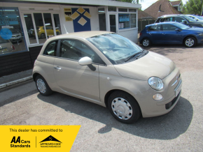 FIAT 500 2014 (63) at Crossroad Motors Ashford