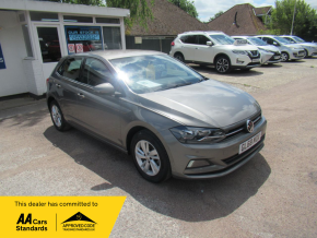 VOLKSWAGEN POLO 2018 (68) at Crossroad Motors Ashford