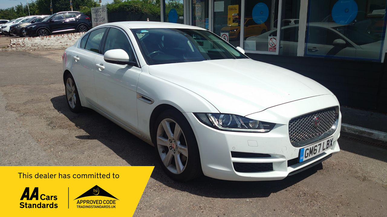 2017 Jaguar XE