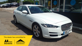JAGUAR XE 2017 (67) at Crossroad Motors Ashford