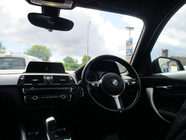 2018 BMW 1 Series 118i [1.5] M Sport Shadow Ed 5dr Step Auto