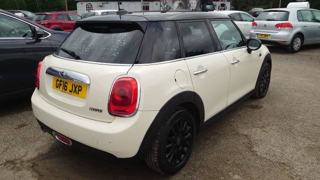 2016 Mini Hatchback 1.5 Cooper 5dr