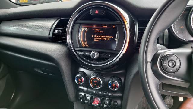 2016 Mini Hatchback 1.5 Cooper 5dr