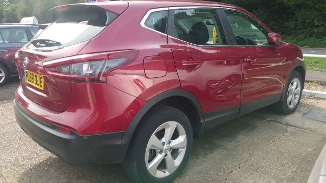 2020 Nissan Qashqai 1.3 DiG-T 160 Acenta Premium 5dr
