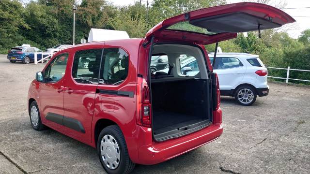 2019 Vauxhall Combo-life 1.5 Turbo D 130 Design 5dr Auto