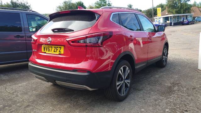 2017 Nissan Qashqai 1.5 dCi N-Connecta 5dr