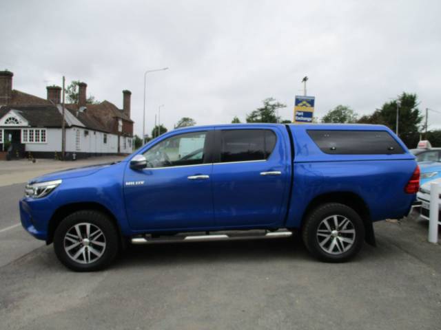 2017 Toyota Hilux Invincible D/Cab Pick Up 2.4 D-4D Auto