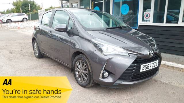Toyota Yaris 1.5 VVT-i Icon Tech 5dr Hatchback Petrol Grey