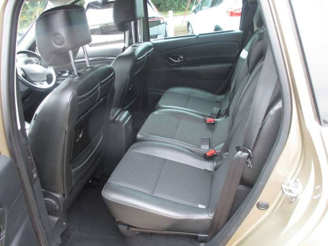 2015 Renault Scenic 1.5 dCi Dynamique Nav 5dr