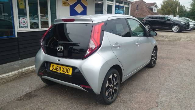 2019 Toyota Aygo 1.0 VVT-i X-Plore 5dr