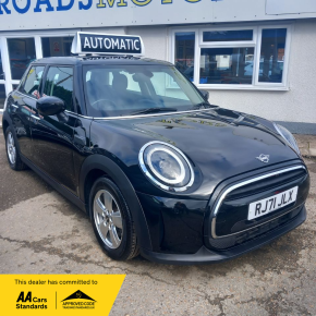 MINI HATCHBACK 2021 (71) at Crossroad Motors Ashford