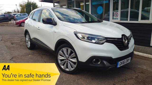 Renault Kadjar 1.5 dCi Signature Nav 5dr EDC Hatchback Diesel White