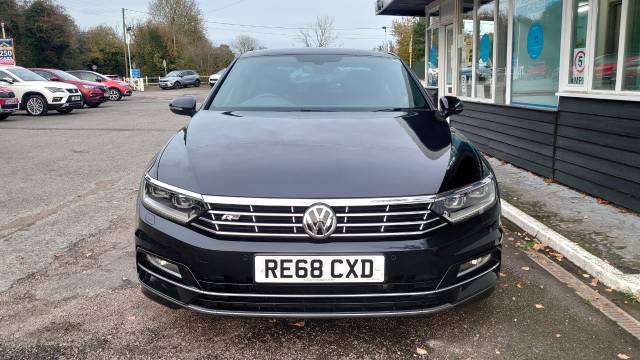 2018 Volkswagen Passat 2.0 TDI R-Line 4dr DSG [Panoramic Roof] [7 Speed]