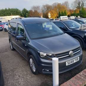VOLKSWAGEN CADDY MAXI LIFE 2018 (68) at Crossroad Motors Ashford