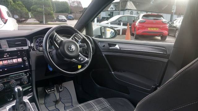 2017 Volkswagen Golf 2.0 TDI 184 GTD 5dr DSG
