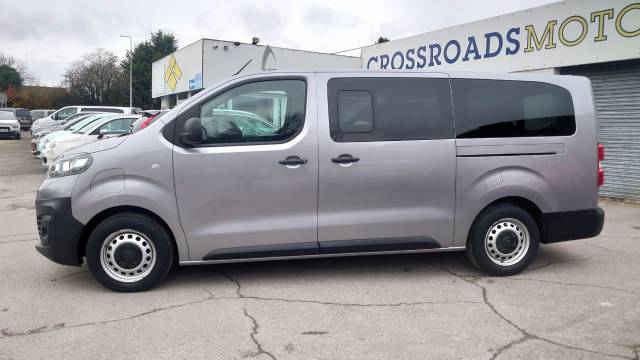 2023 Vauxhall Vivaro-life 0.0 100kW Combi L 50kWh 5dr Auto