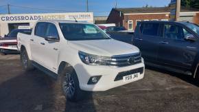 TOYOTA HILUX 2019 (19) at Crossroad Motors Ashford
