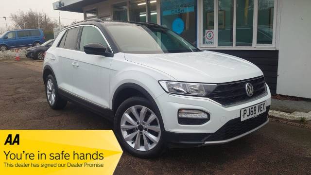 Volkswagen T-Roc 1.5 TSI EVO Design 5dr Hatchback Petrol White