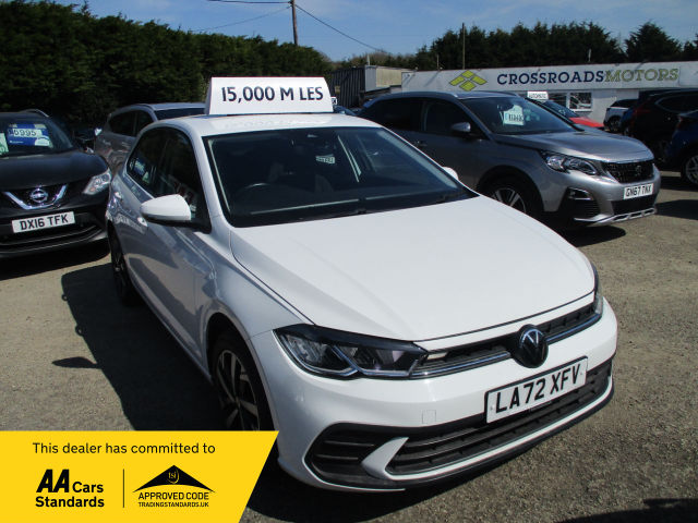 Volkswagen Polo 1.0 Life 5dr Hatchback Petrol White