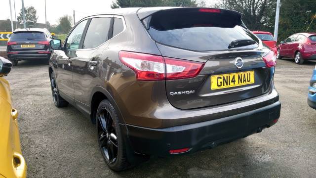2014 Nissan Qashqai 1.2 DiG-T Acenta Premium 5dr