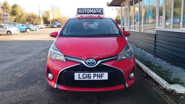 2016 Toyota Yaris 1.5 Hybrid Design 5dr CVT