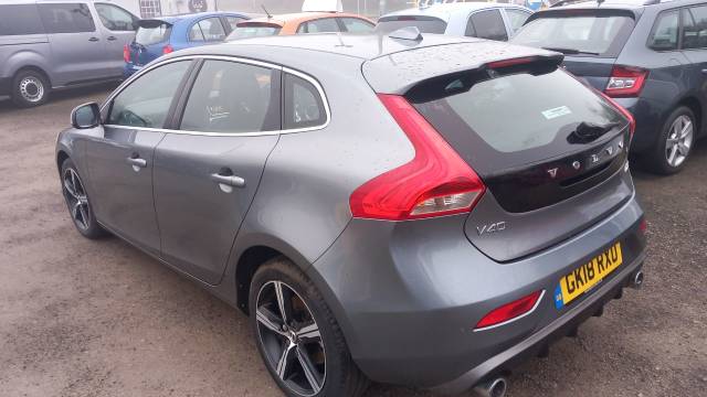 2018 Volvo V40 2.0 T2 [122] R DESIGN Nav Plus 5dr