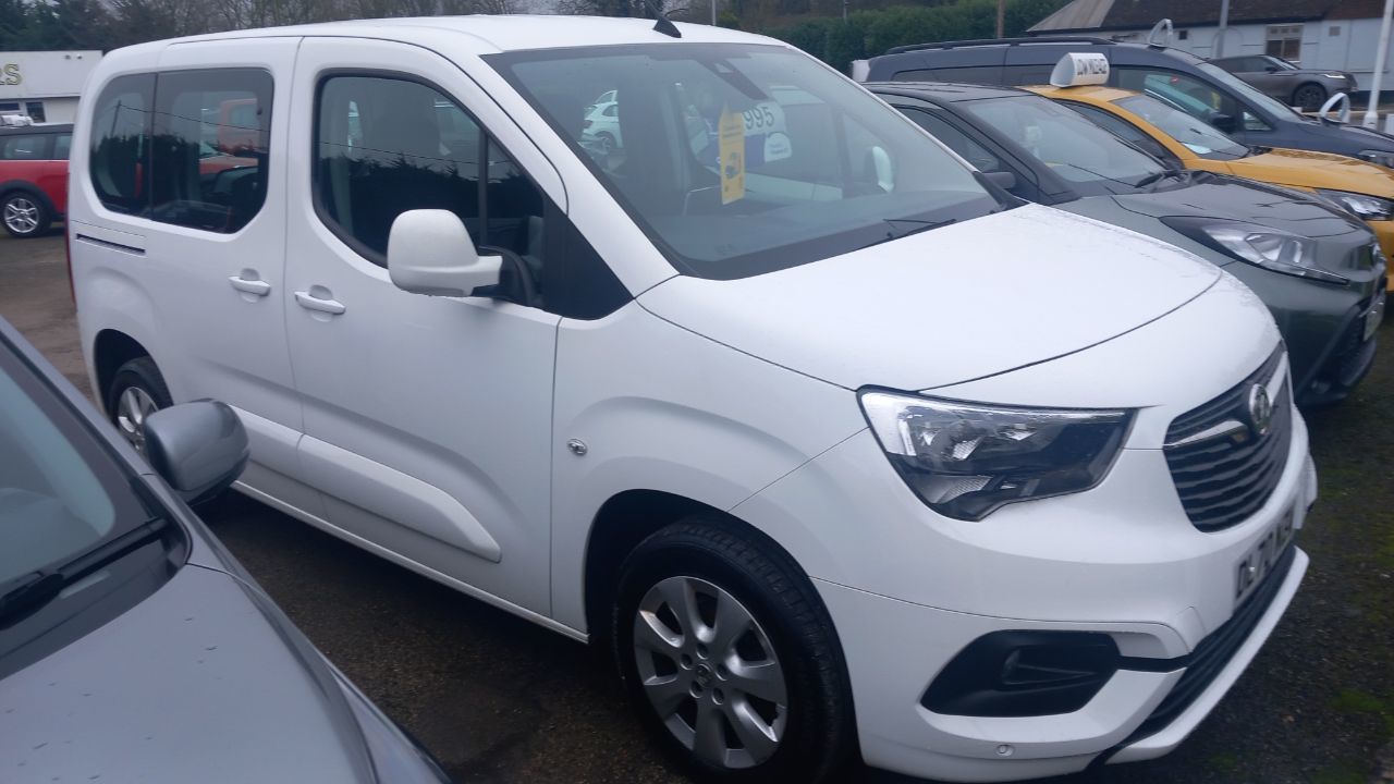 2020 Vauxhall Combo-life