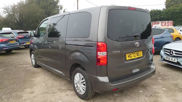 2022 Toyota Proace-verso 1.5D Shuttle Medium 5dr