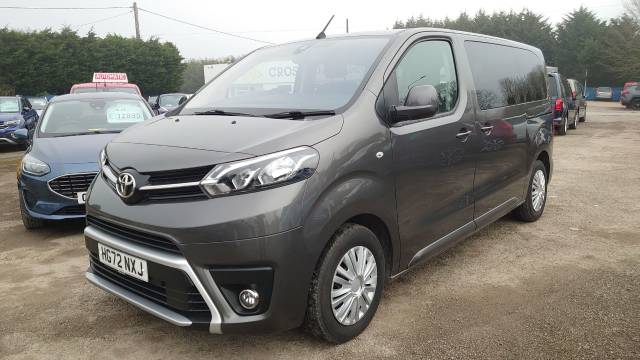 2022 Toyota Proace-verso 1.5D Shuttle Medium 5dr