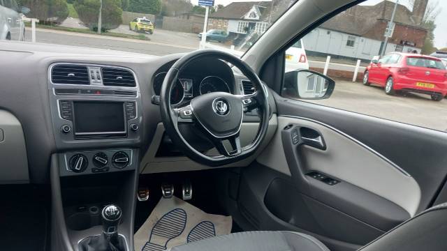 2015 Volkswagen Polo 1.2 TSI SE Design 5dr