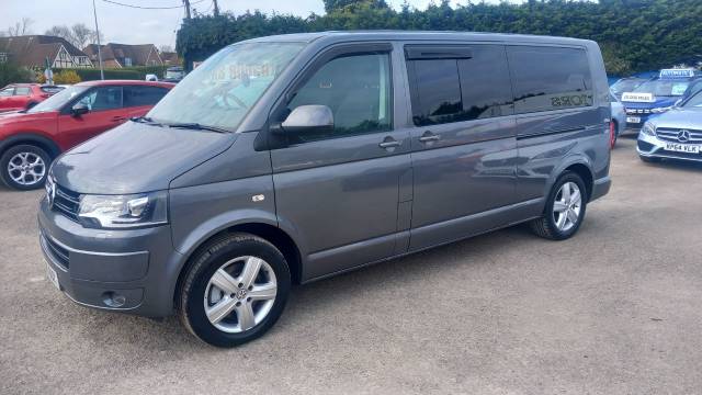 2015 Volkswagen Caravelle 2.0 BiTDi BlueMotion Tech SE 180 5dr DSG