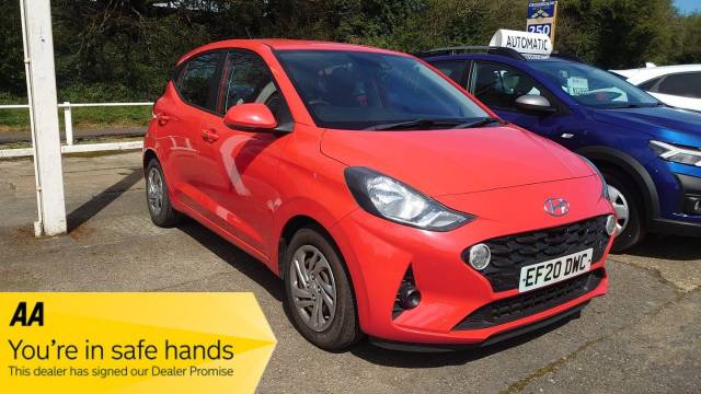 Hyundai i10 1.0 SE 5dr Hatchback Petrol Red