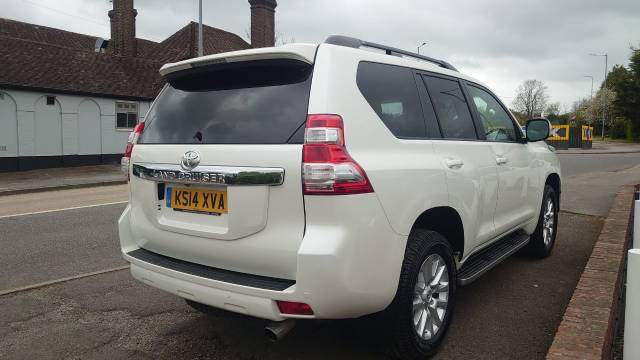 2014 Toyota Land Cruiser 3.0 D-4D Invincible Auto 5dr 7 Seats