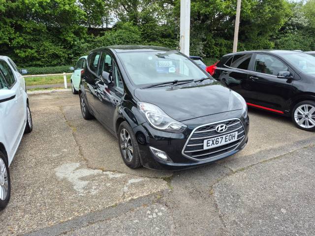 Hyundai ix20 1.4 Blue Drive SE 5dr MPV Petrol Black
